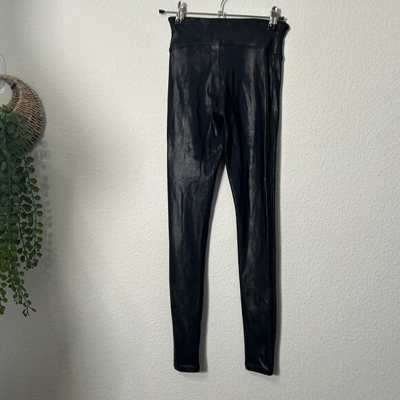 Spanx Women's Faux Leather Leggings Black Shaping Contour Waistband Size XS - Picture 4 of 16
